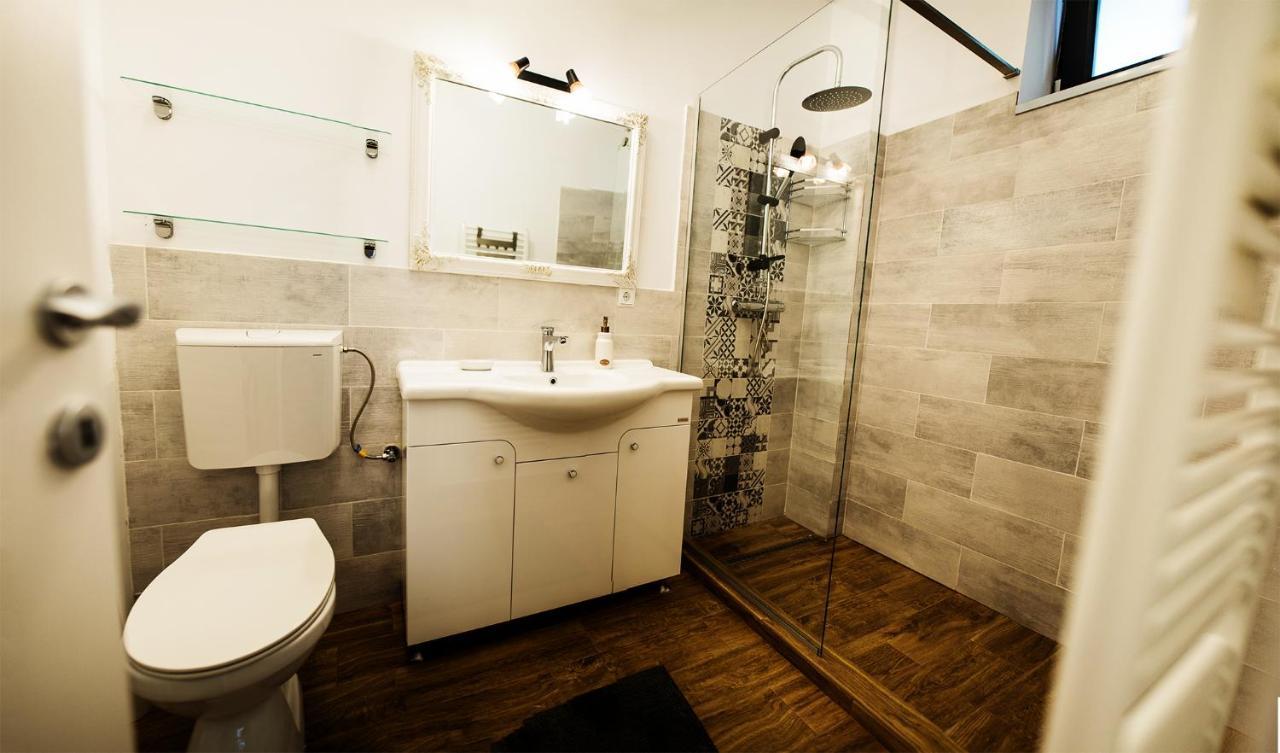 Blajaparthotel Ngoại thất bức ảnh